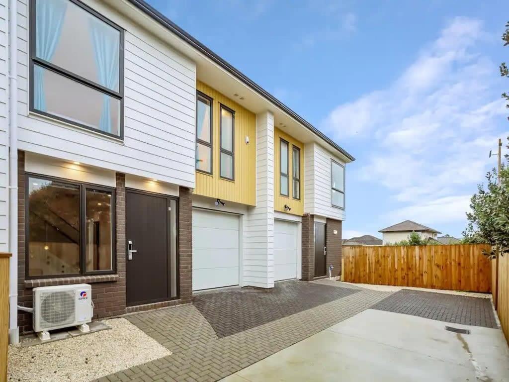 Stunning Three Bedroom Townhouse With Free Parking Auckland Exterior photo